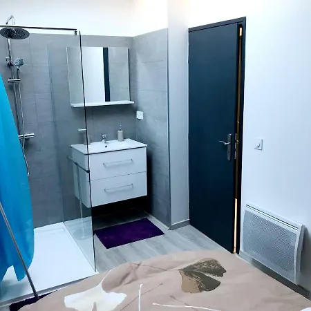 Apartment Jolie 2 Pieces